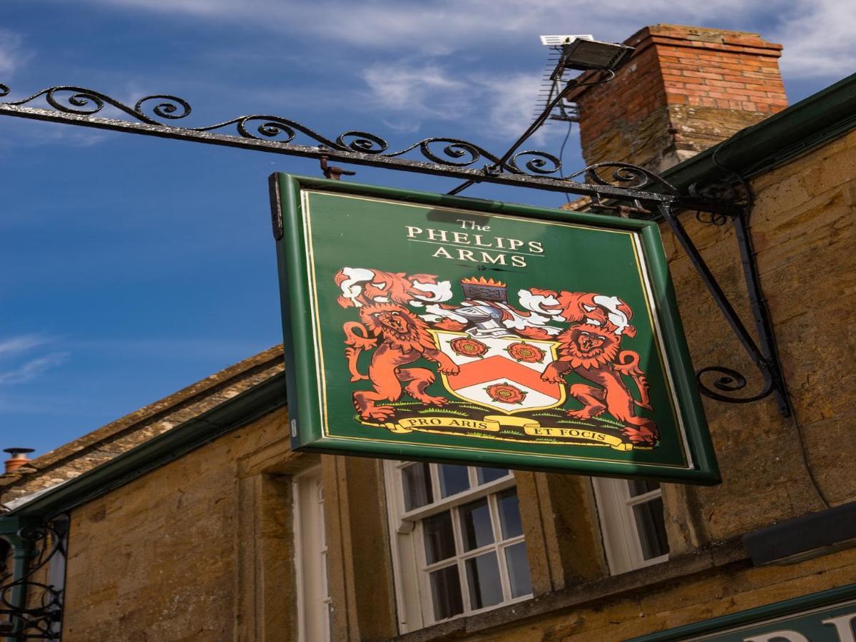 Bed and Breakfast Phelips Arms Montacute Екстер'єр фото